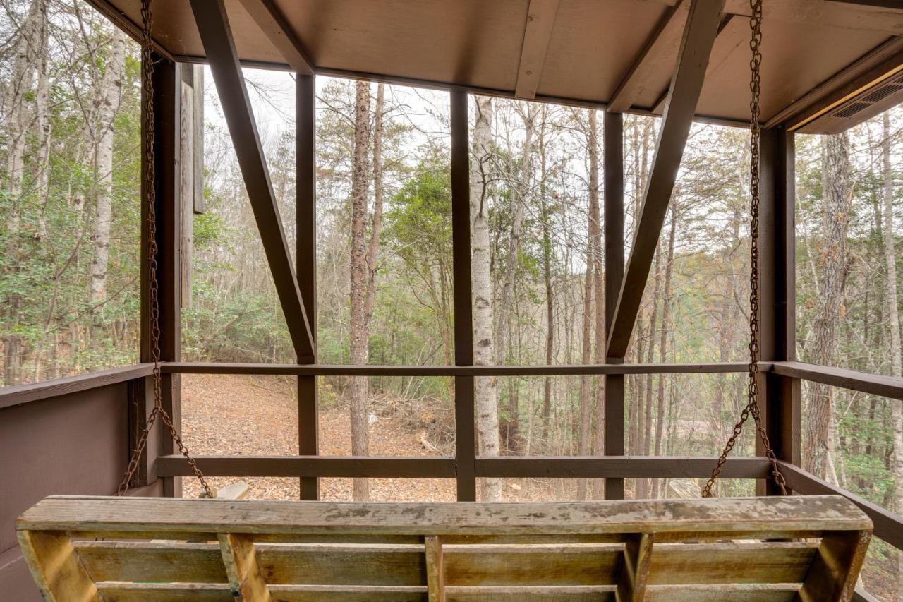Peaceful Warne Cabin Fenced Yard And Screened Porch Brasstown 外观 照片